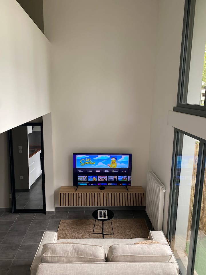 Studio Avec Parking Privé - Chartres-de-Bretagne