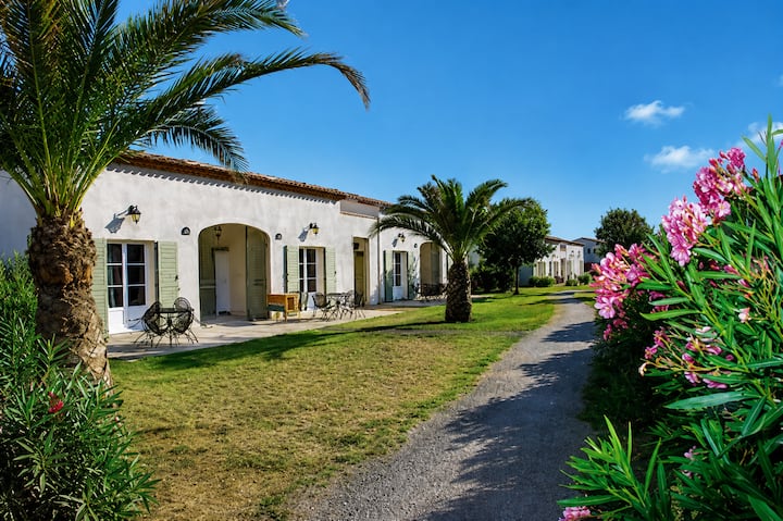 Jasse Camarguaise 4 Pers. 2 Chambres Et Piscine - Sommières