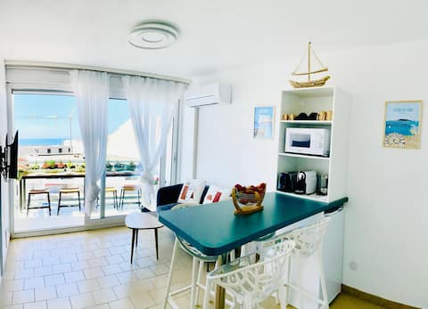 Propriété Airbnb réussie: Heart cornice what happiness! à Sète