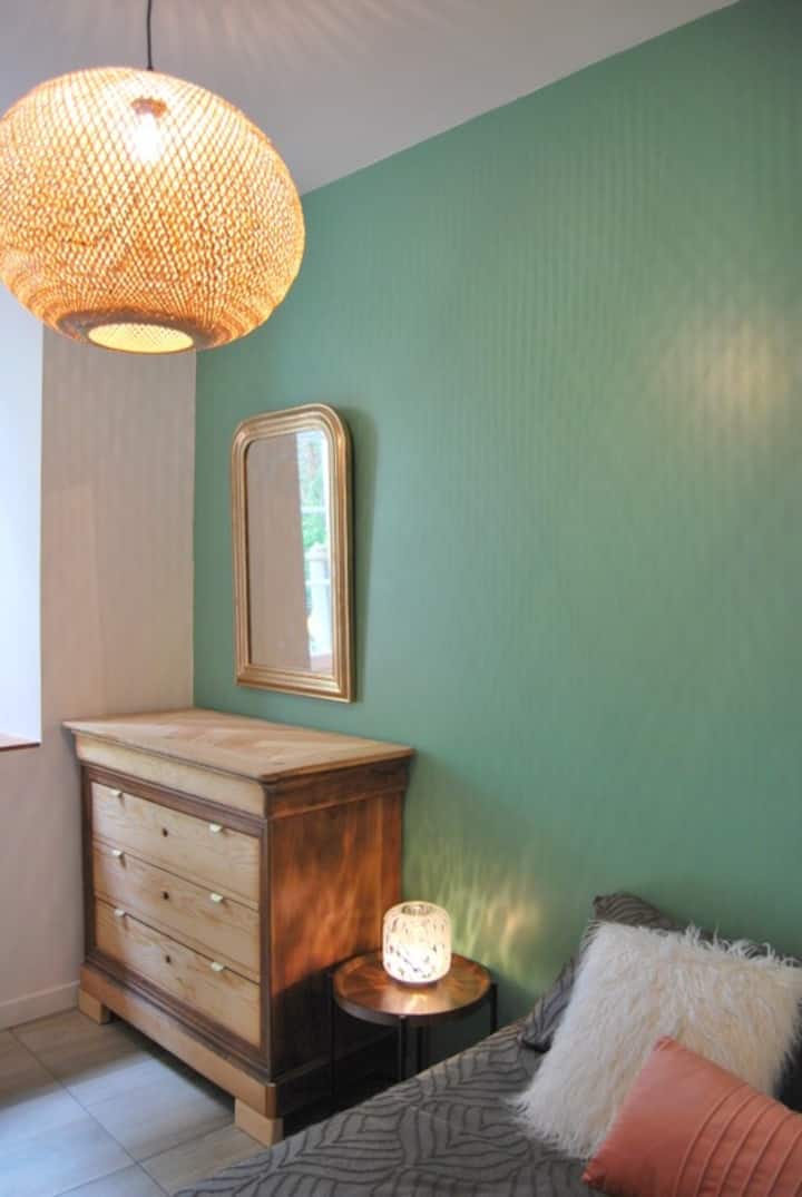 საძინებელი 2