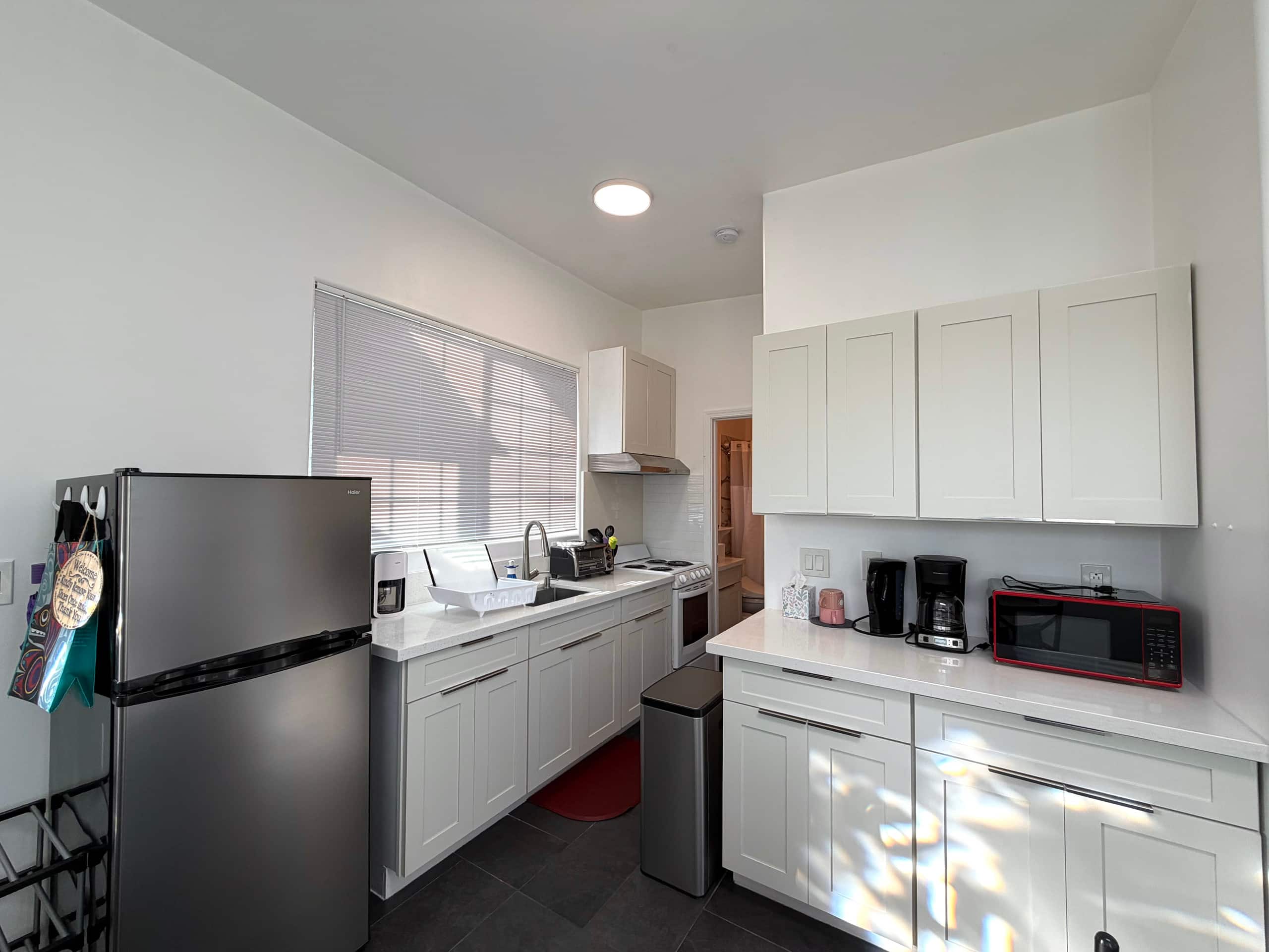 Home in Waimea · ★4.93 · 1 bedroom · 1 bed · 1 private bath - Image 3
