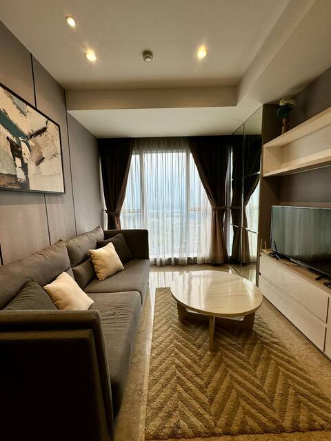 Cozy Japanese Vibes 1BR Apartment Branz BSD City