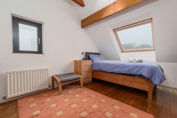 საძინებელი 3