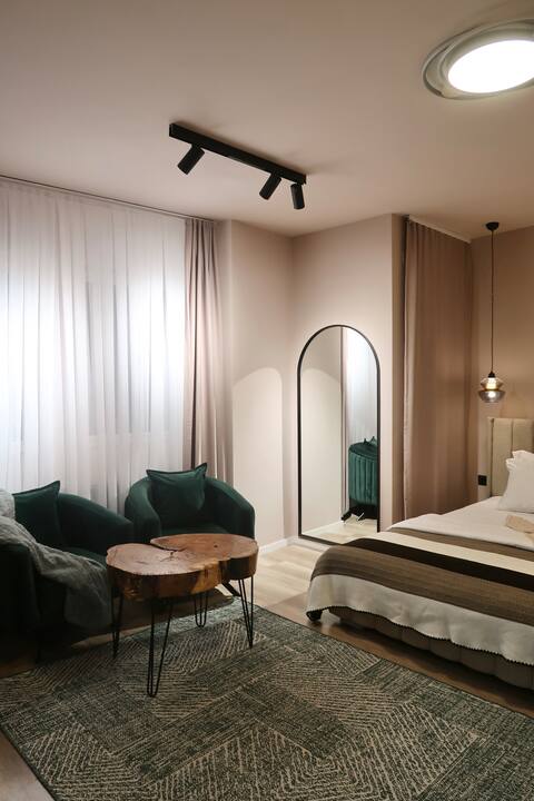 Green Apartment