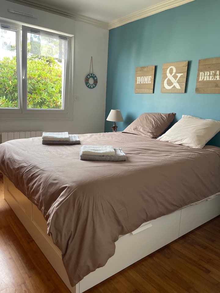 საძინებელი 2