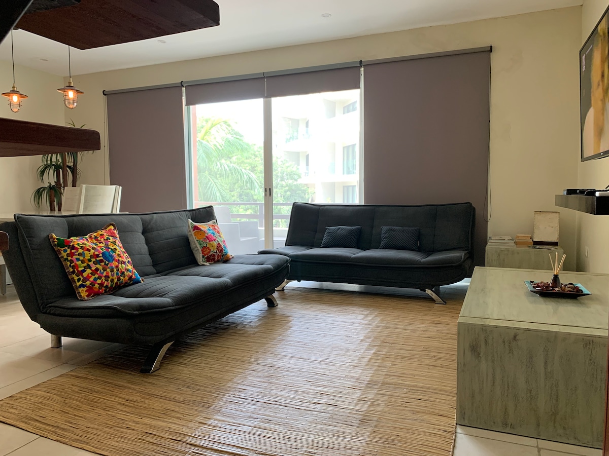 Anuncio de Airbnb popular: PH 2 Br-private roof plunge pool en Las Brisas