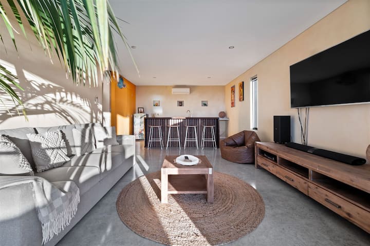 Breeze Beach Villa - With Sauna And Pool - Margaret River