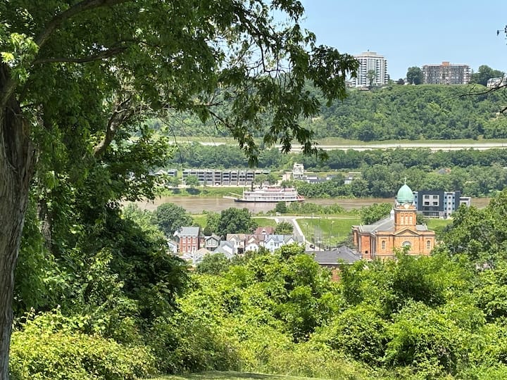 Art Studio at Turtle Hill, 5-Acre Oasis Near City - Airbnb