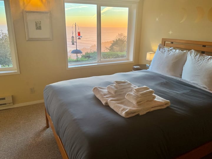 Bedroom 1 with ensuite bathroom.  Wake up to sounds of crashing waves on basalt and chirping birds.