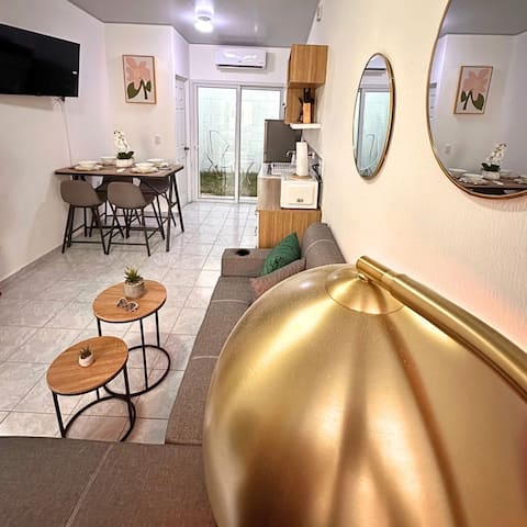 Casa Málaga with WIFI and A/C in San Miguel