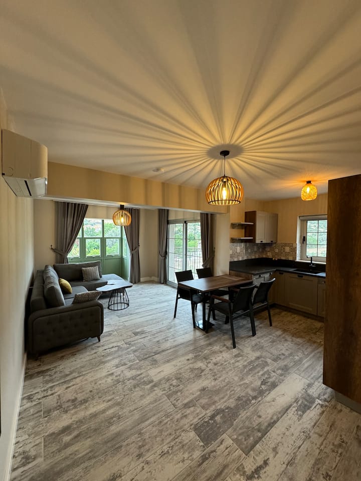 Valinor Urla Apartment 8 (1+1) - Balıklıova