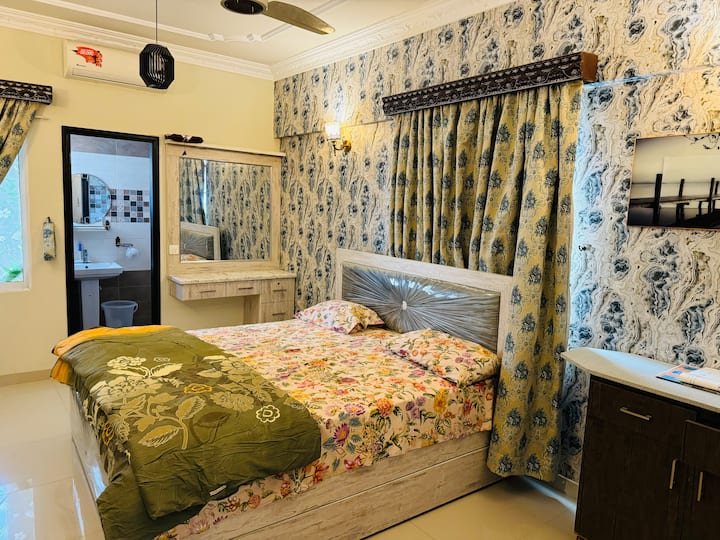 غرفة النوم 2