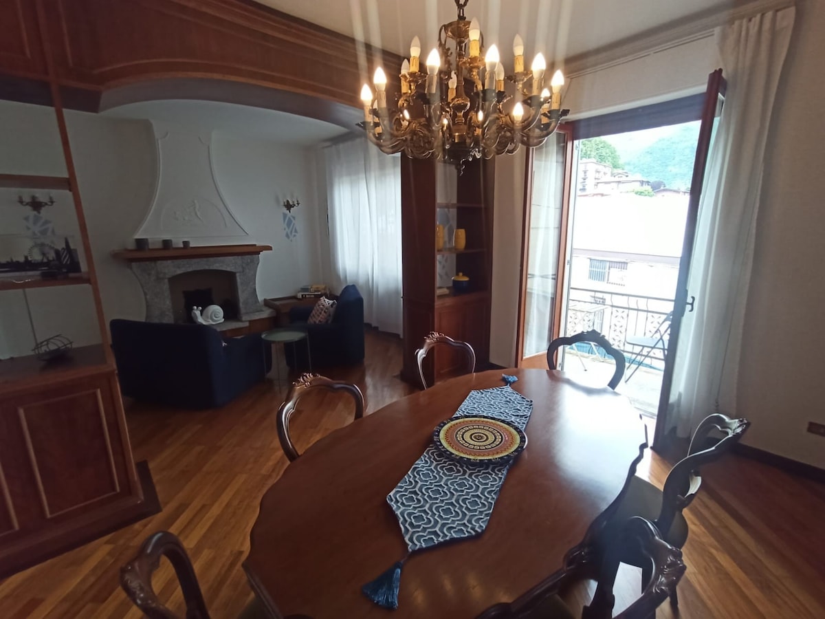 Popular Airbnb listing: Apartment in Menaggio Centro in Menaggio