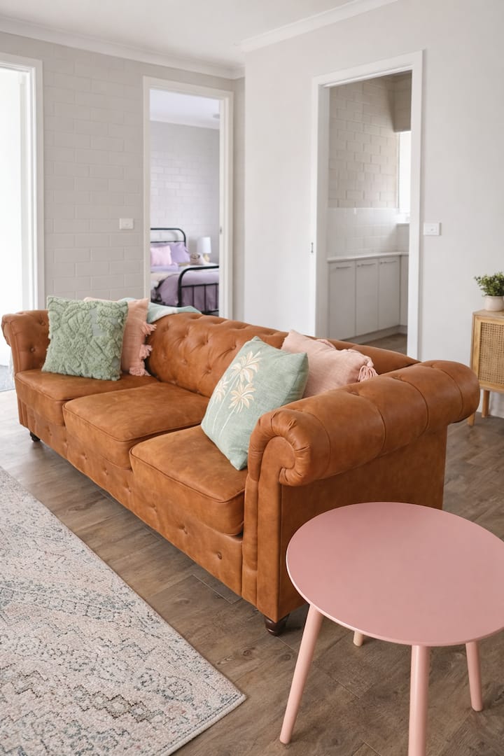 No3 Jacaranda Central Deakin- Sleeps 4-mildura - Mildura
