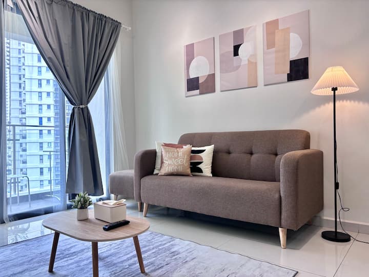 Dangabay Seaview 2bed4pax|netflixwifi|accesstomall - Johor Bahru