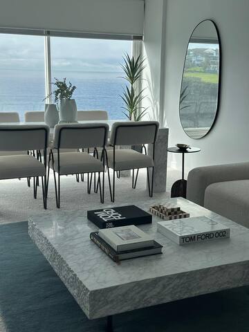 Luxury Oceanfront getaway gallery image 2