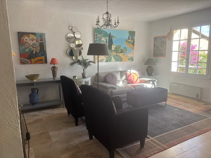 Villa W/ Fab Sea Views, Designer Garden, Beach 3km - Cavalaire-sur-Mer