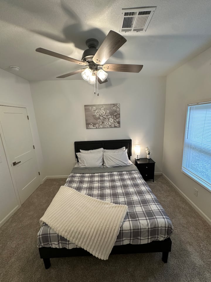 საძინებელი 3