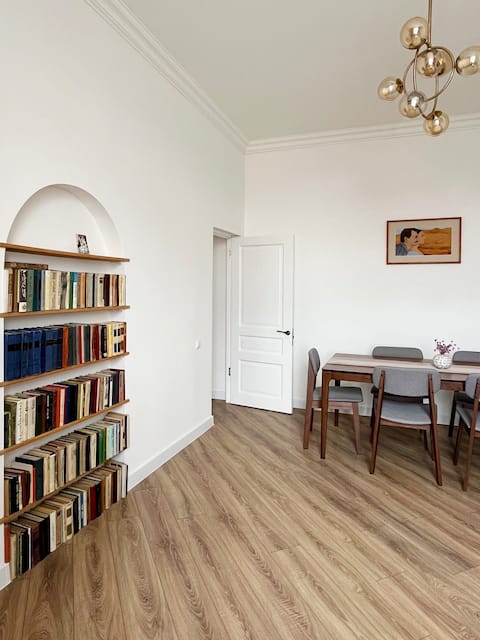 2 bedroom stylish apartment