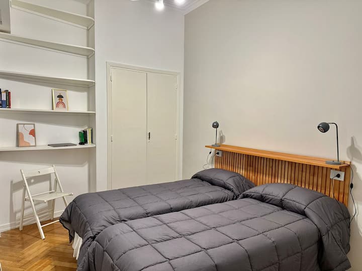 غرفة النوم 2