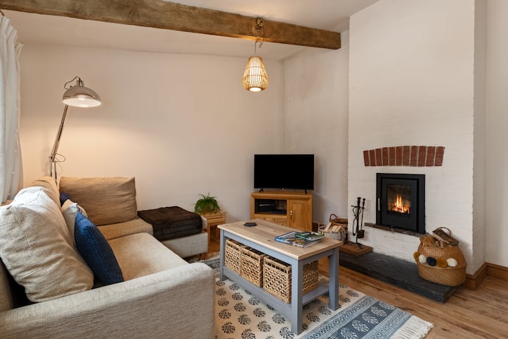 Welsh Cottage,log Burner And Parking. Fab Walks - Pembrokeshire