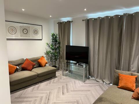 Rochester Lux Stay Townhouse 1