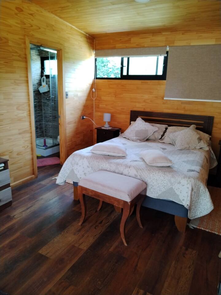 Cabin with hot jars