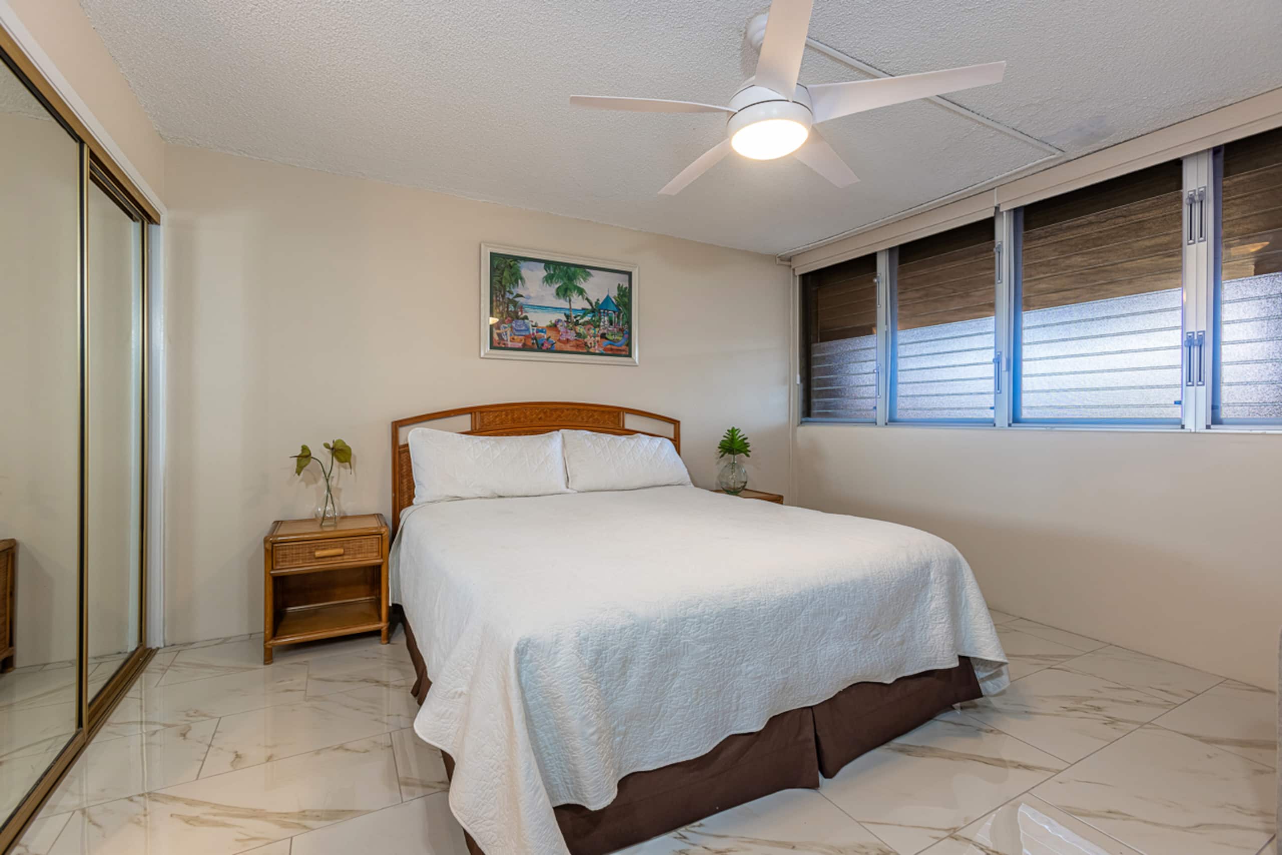 Condo in Lahaina · ★4.18 · 2 bedrooms · 4 beds · 2.5 baths - Image 11