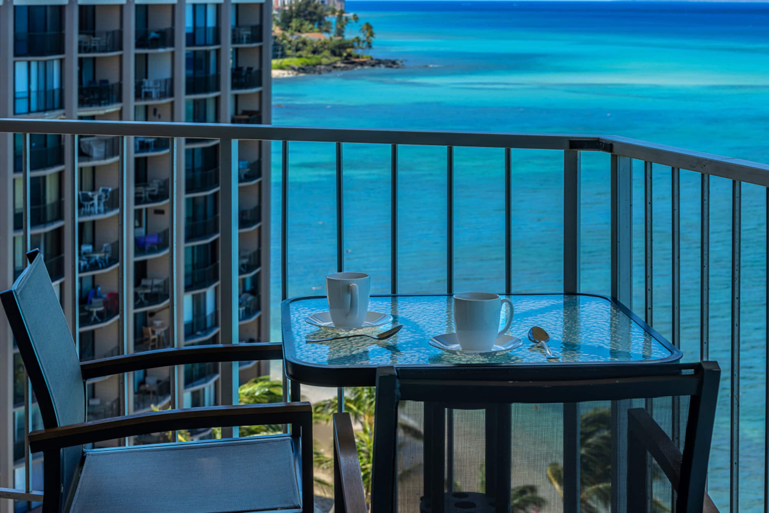 Condo in Lahaina · ★4.18 · 2 bedrooms · 4 beds · 2.5 baths - Image 22