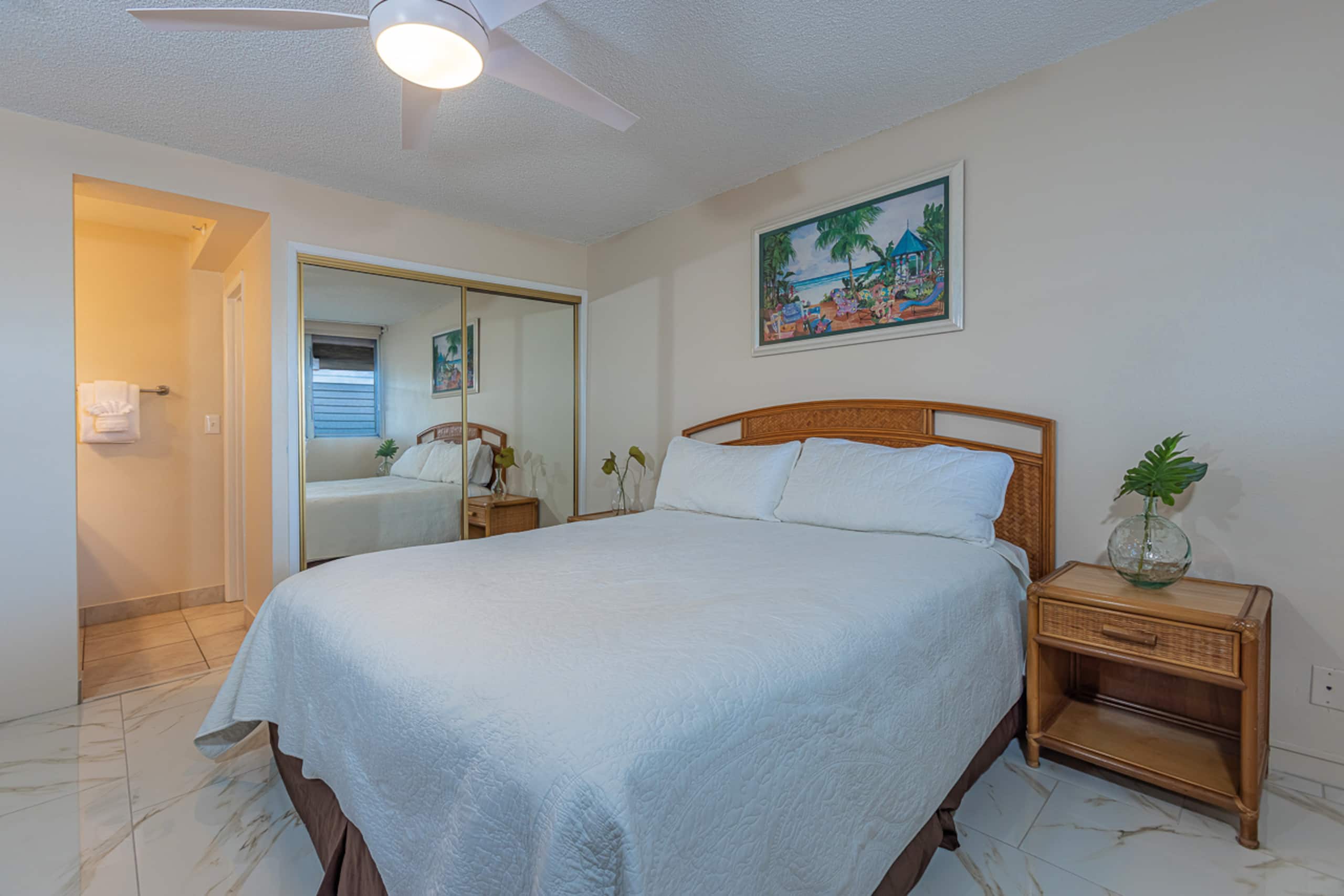 Condo in Lahaina · ★4.18 · 2 bedrooms · 4 beds · 2.5 baths - Image 12