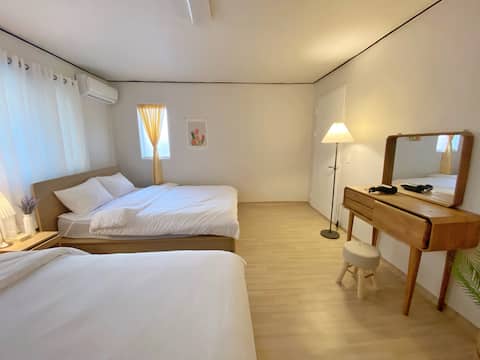 [Stay on] Sillim/Line 2/Danggok/Seoul National University/Accommodation for 6 people/Adjacent to Gangnam Jamsil Hongdae/Airport Bus/Boramae Park