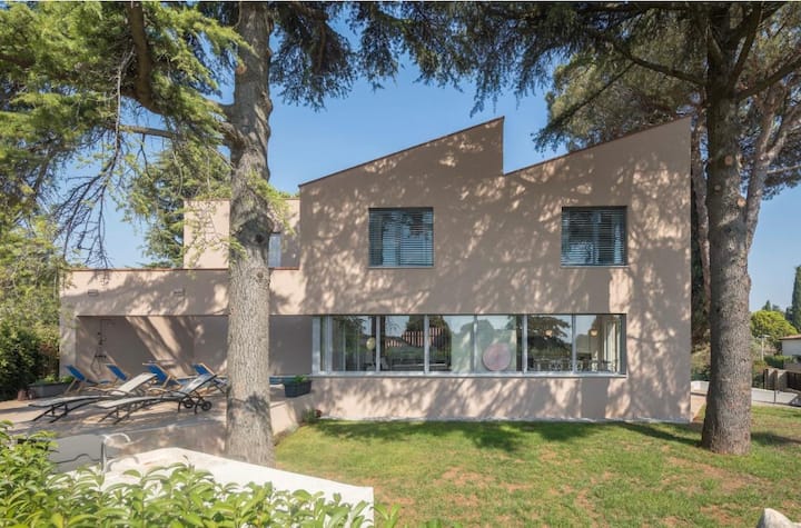 Valdora Luxury Villa With Pool - Novigrad