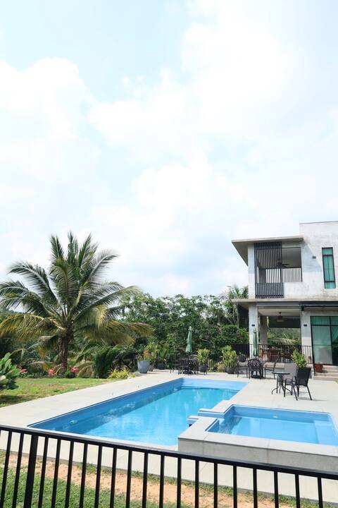 Private Studio in Alor Gajah