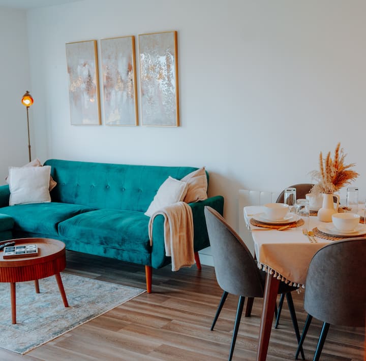 Aura Home - Contemporary Space In City Centre - Birmingham