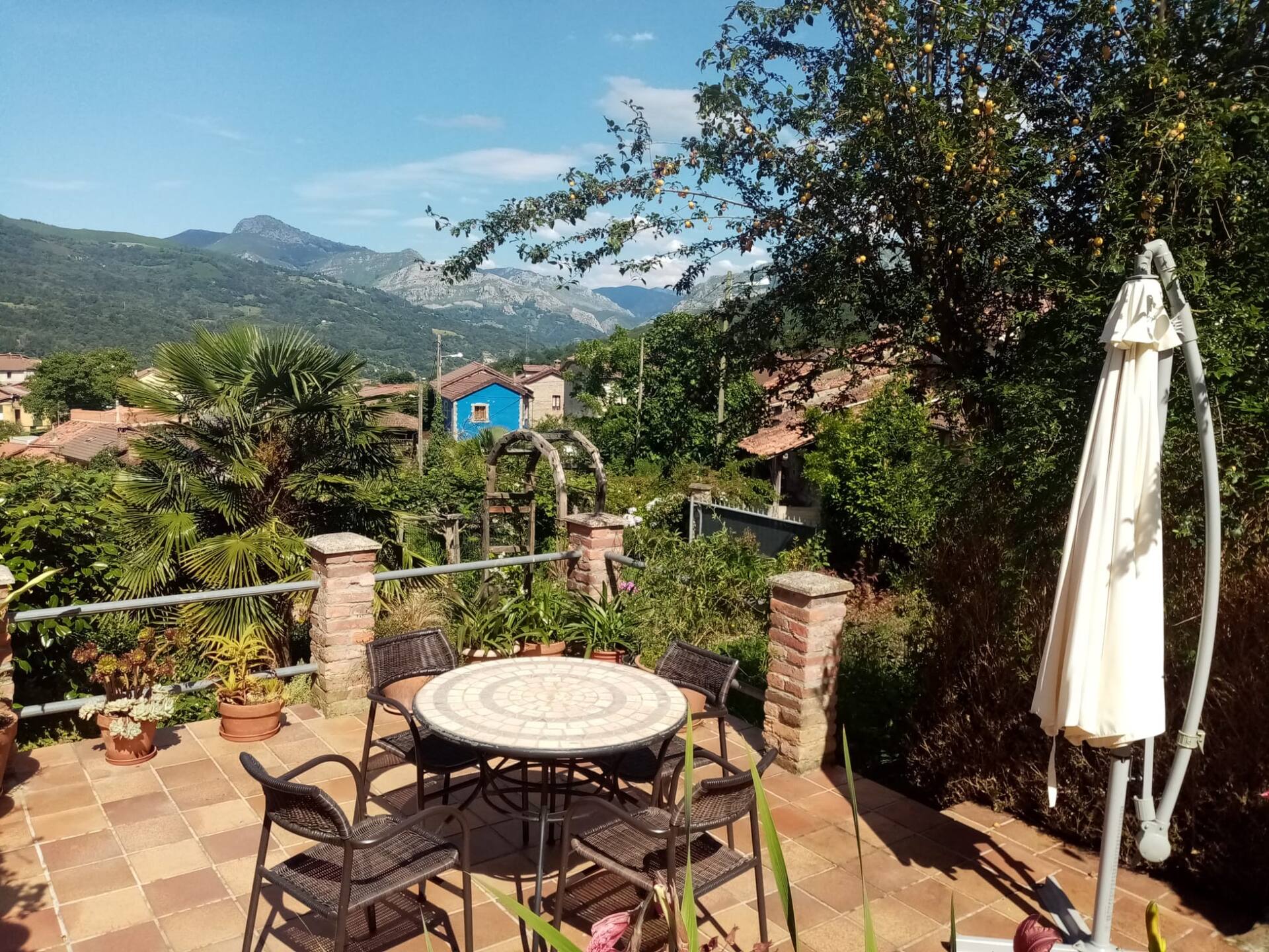 Country house with mountain views. VV.2808 AS