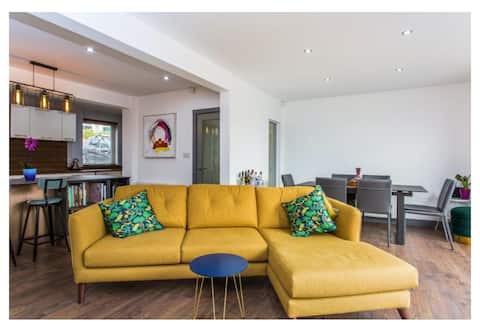Successful Airbnb property: The sunshine house in Lancashire