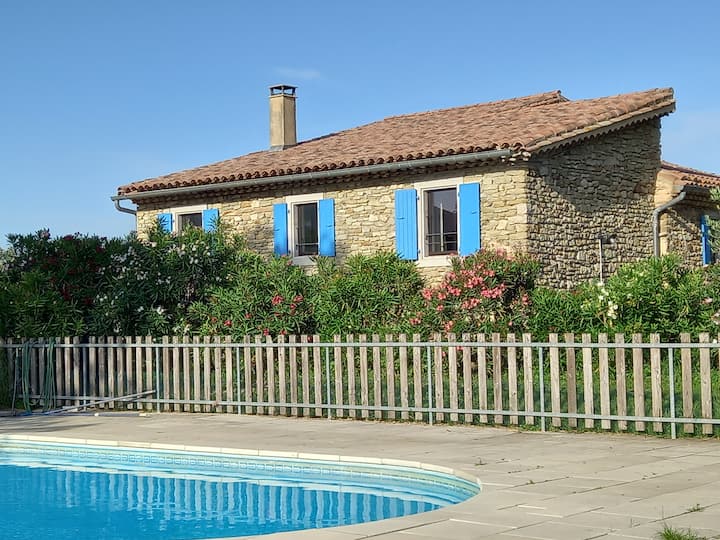 Gîte De Caractère 15 Personnes
En Drôme Provençale - Montélimar