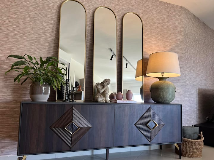 Designer Finished 2 Bedroom Apt - Malta