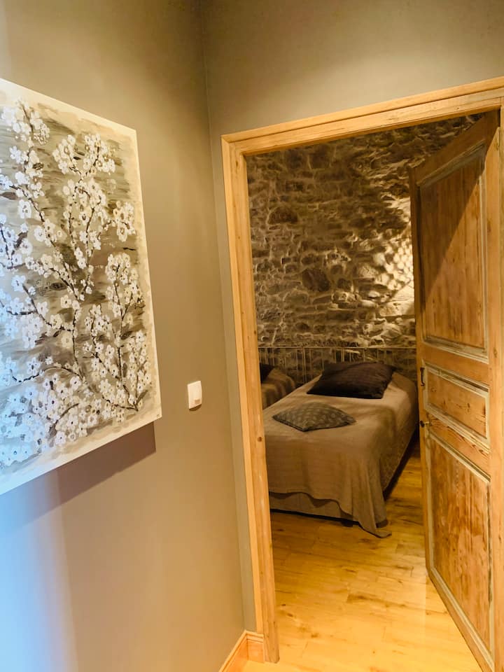 საძინებელი 3