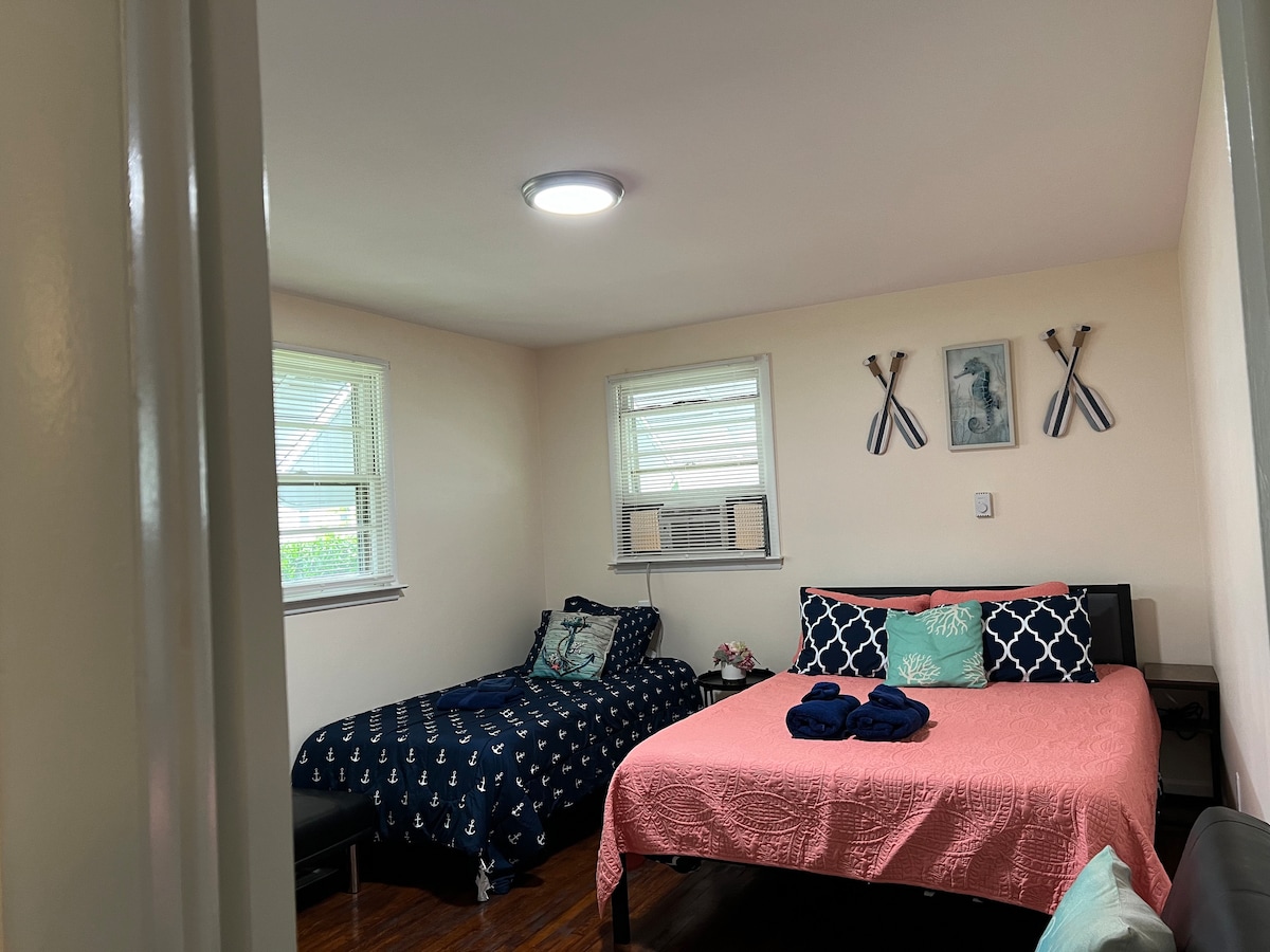 Kitanda 1 cha kifalme, kitanda 1 cha mtu mmoja