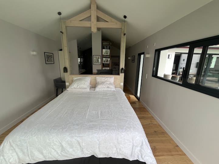 საძინებელი 1