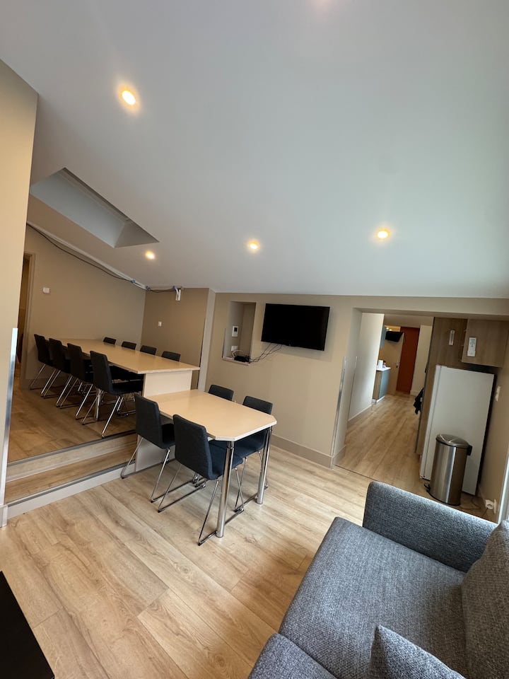 Logement Entier 18 Personnes, Neuf Et Climatisé - Yzeure