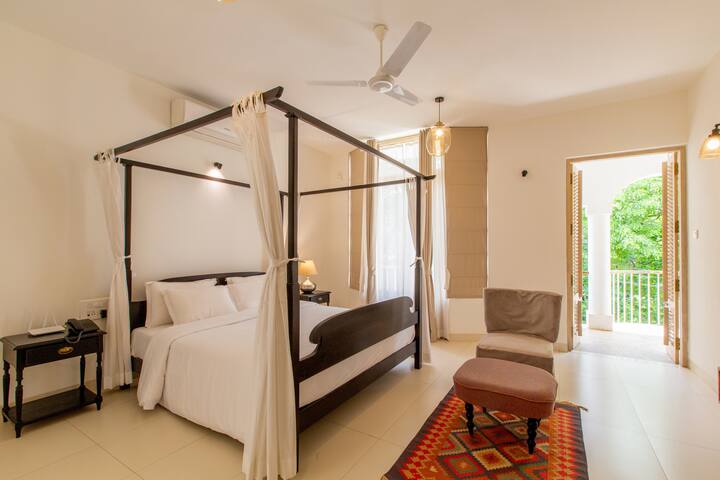 Bedroom 3 image 1