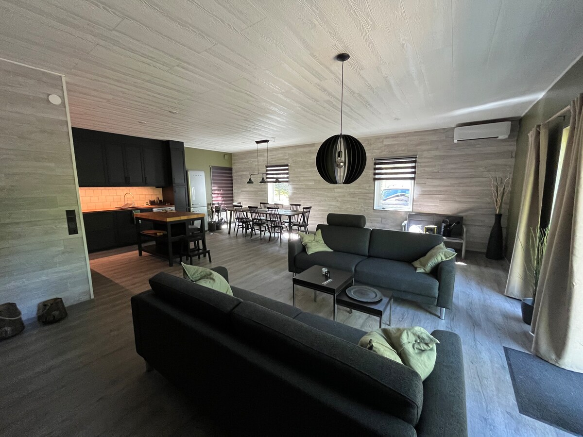 غرفة المعيشة