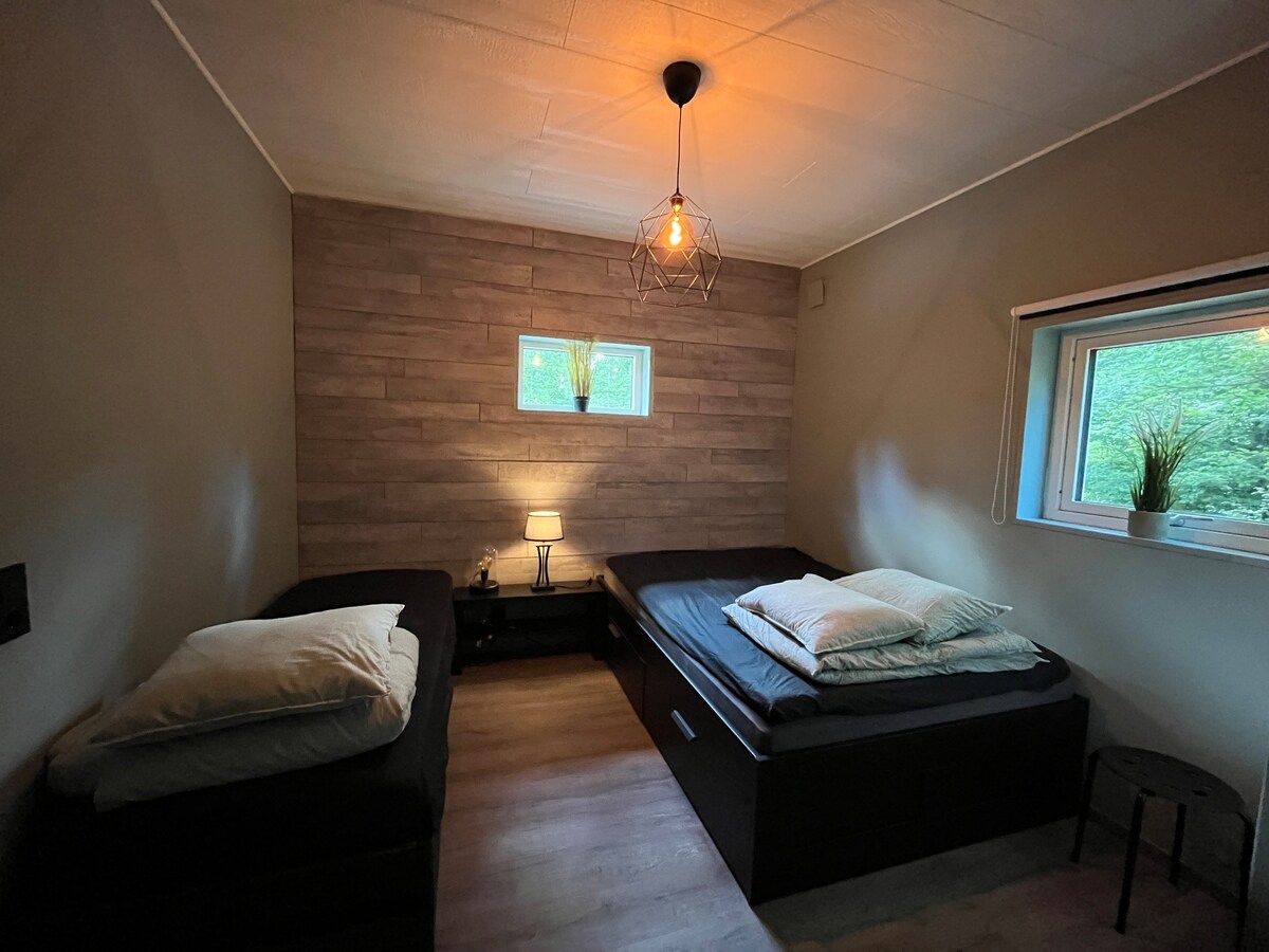 غرفة النوم 2