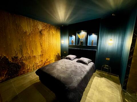 Chic and golden atmosphere with jacuzzi