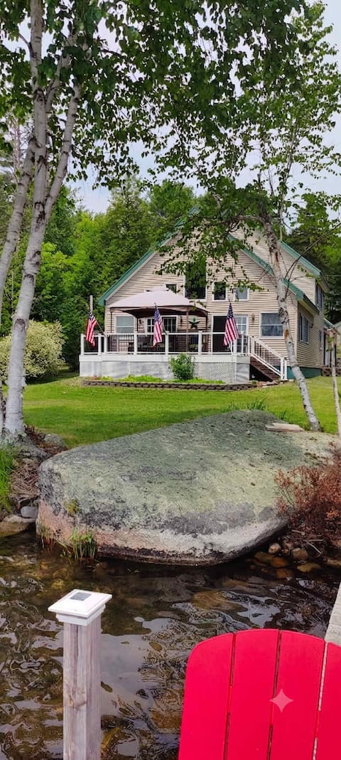 Lakeside Luxury: Your Private Waterfront Escape