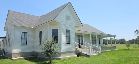 1886 Home on the Ranch