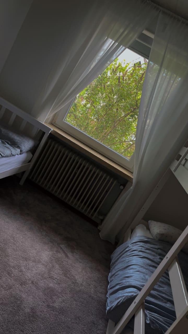 غرفة النوم 1