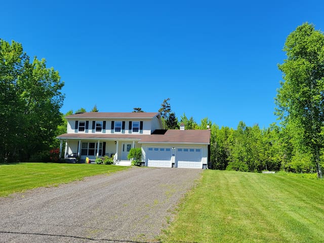 Country living at its best! gallery image 2